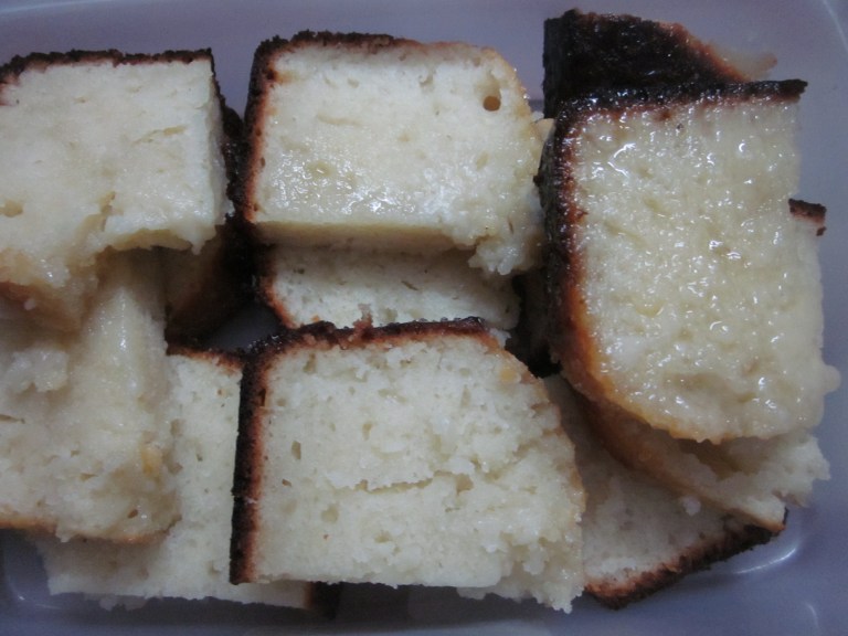 lemon yogurt cake 4