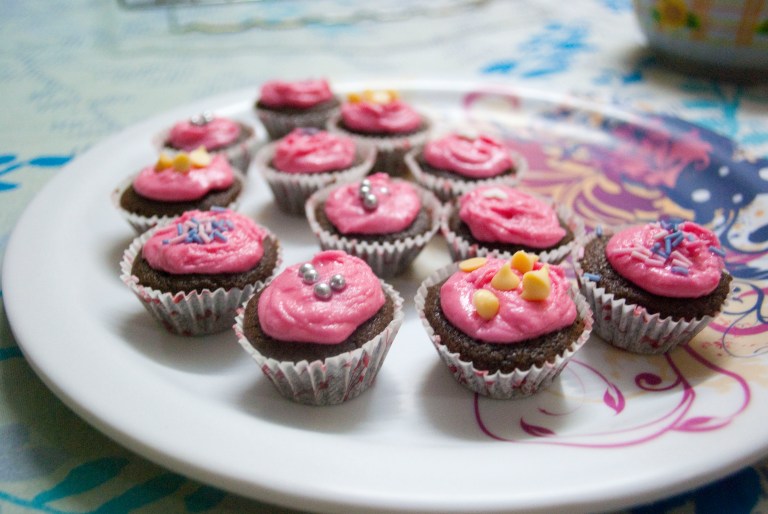 mini chocolate cupcakes 2