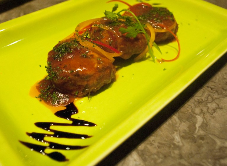 Devilled lamb meat patties