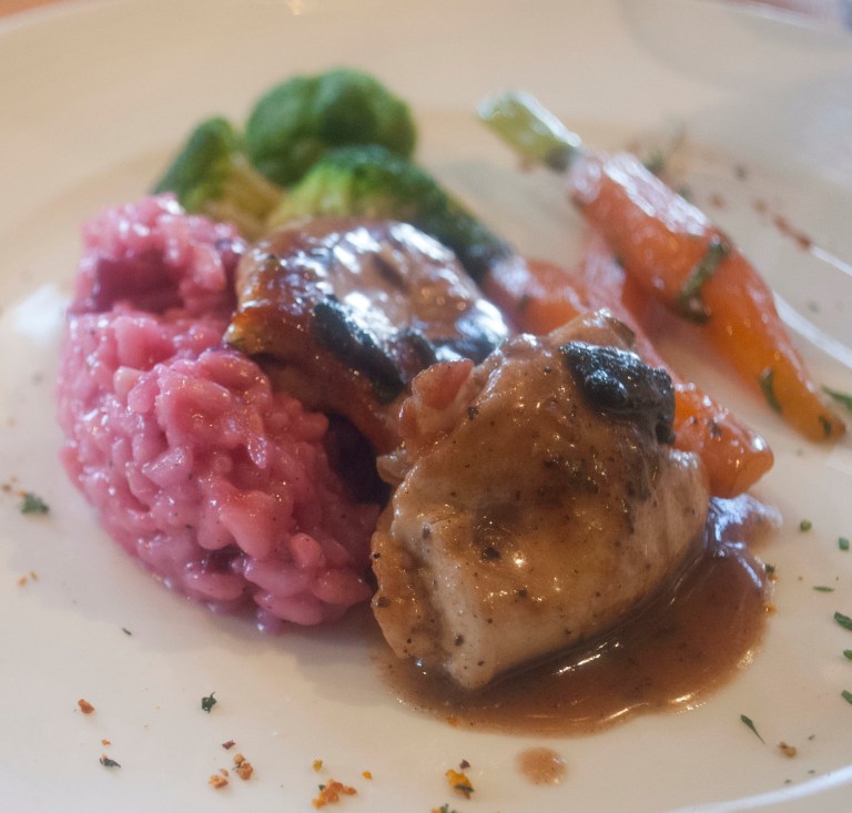 Chicken with prosciutto and sage