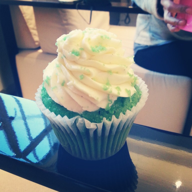 94. Pistachio cupcake